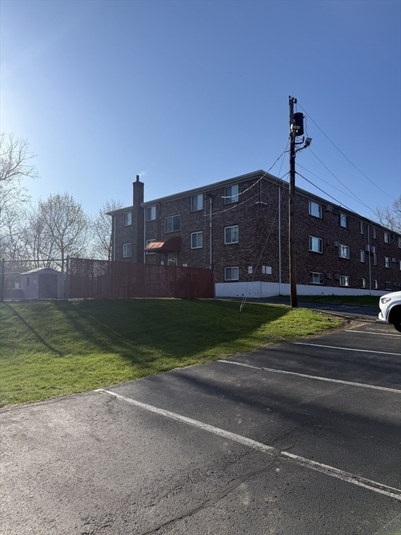 52 Purchase Street, Unit C4 Danvers, MA 01923 - Photo 22 of 26