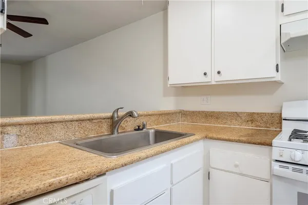 $504,900 | 66 Orange Blossom, Irvine, CA 92618