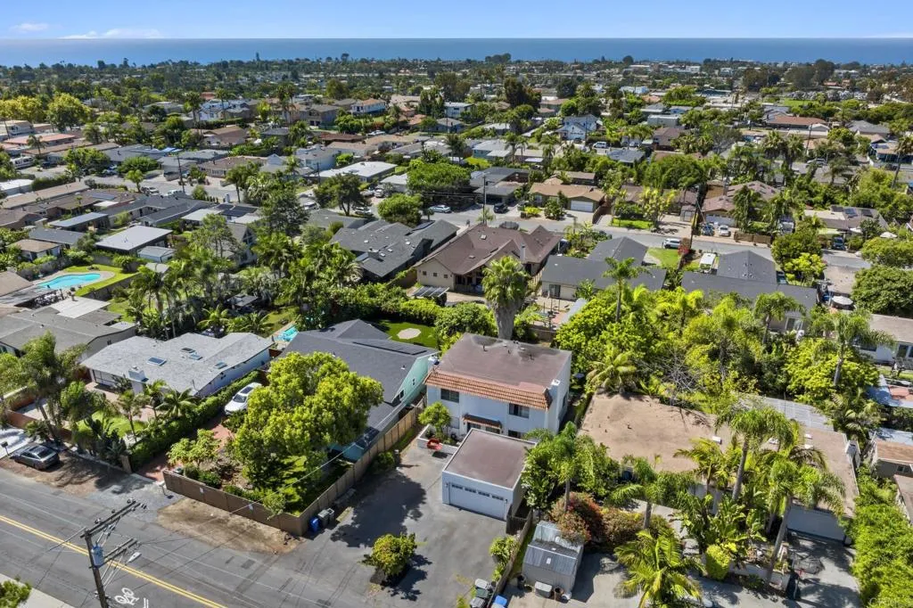 1074 Balour Drive Encinitas, CA 92024 - Photo 35 of 37 an aerial view of multiple house