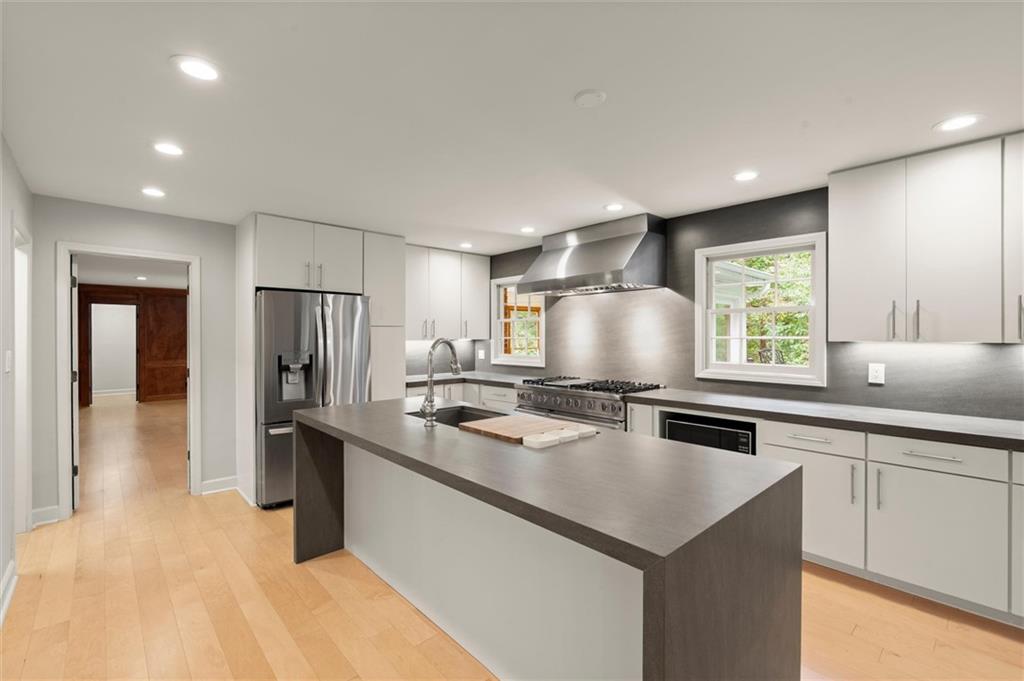 7620 Ball Mill Road Northeast Sandy Springs, GA 30350 - Photo 11 of 70 Gallery Image 11