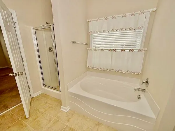 $2,700 | 8154 Little Sydneys Way, North Charleston, SC 29406