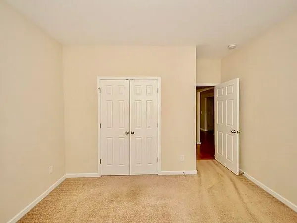 $2,700 | 8154 Little Sydneys Way, North Charleston, SC 29406