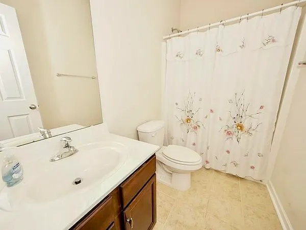 $2,700 | 8154 Little Sydneys Way, North Charleston, SC 29406