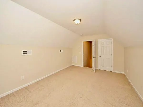 $2,700 | 8154 Little Sydneys Way, North Charleston, SC 29406