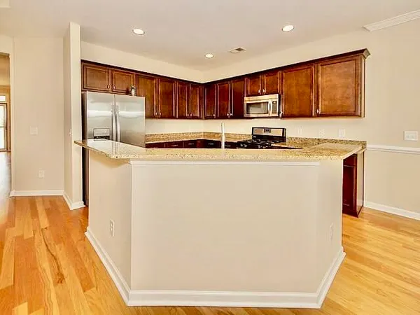 $2,700 | 8154 Little Sydneys Way, North Charleston, SC 29406