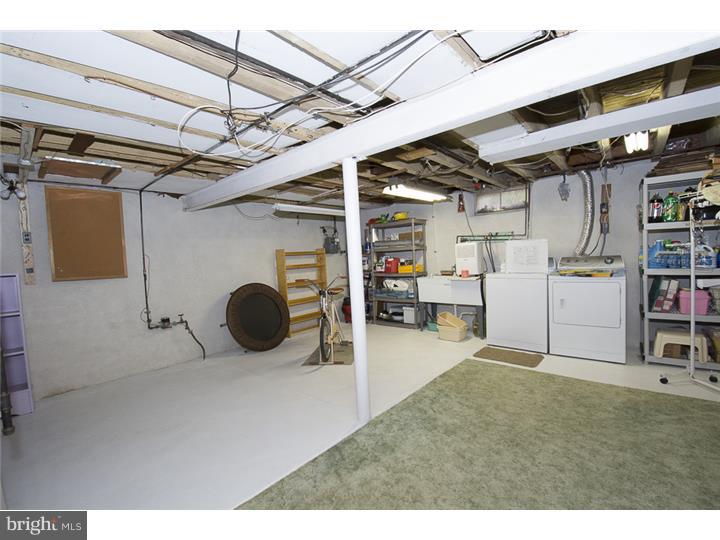 344 Inwood Road Ardmore, PA 19003 - Photo 16 of 19