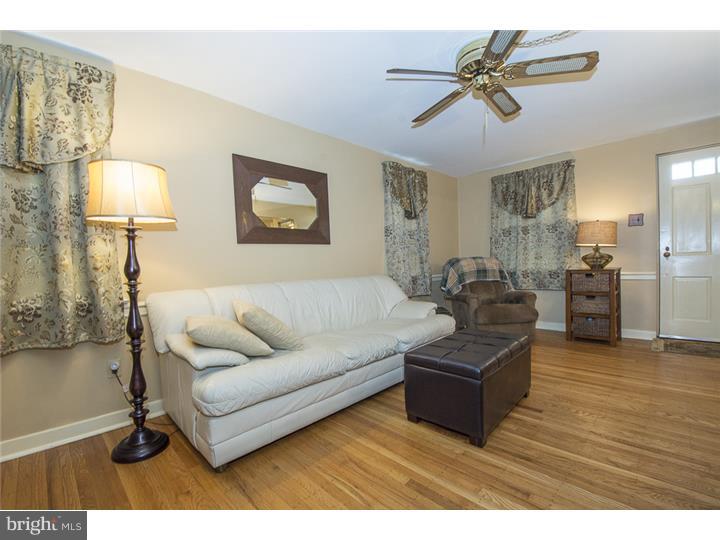 344 Inwood Road Ardmore, PA 19003 - Photo 3 of 19