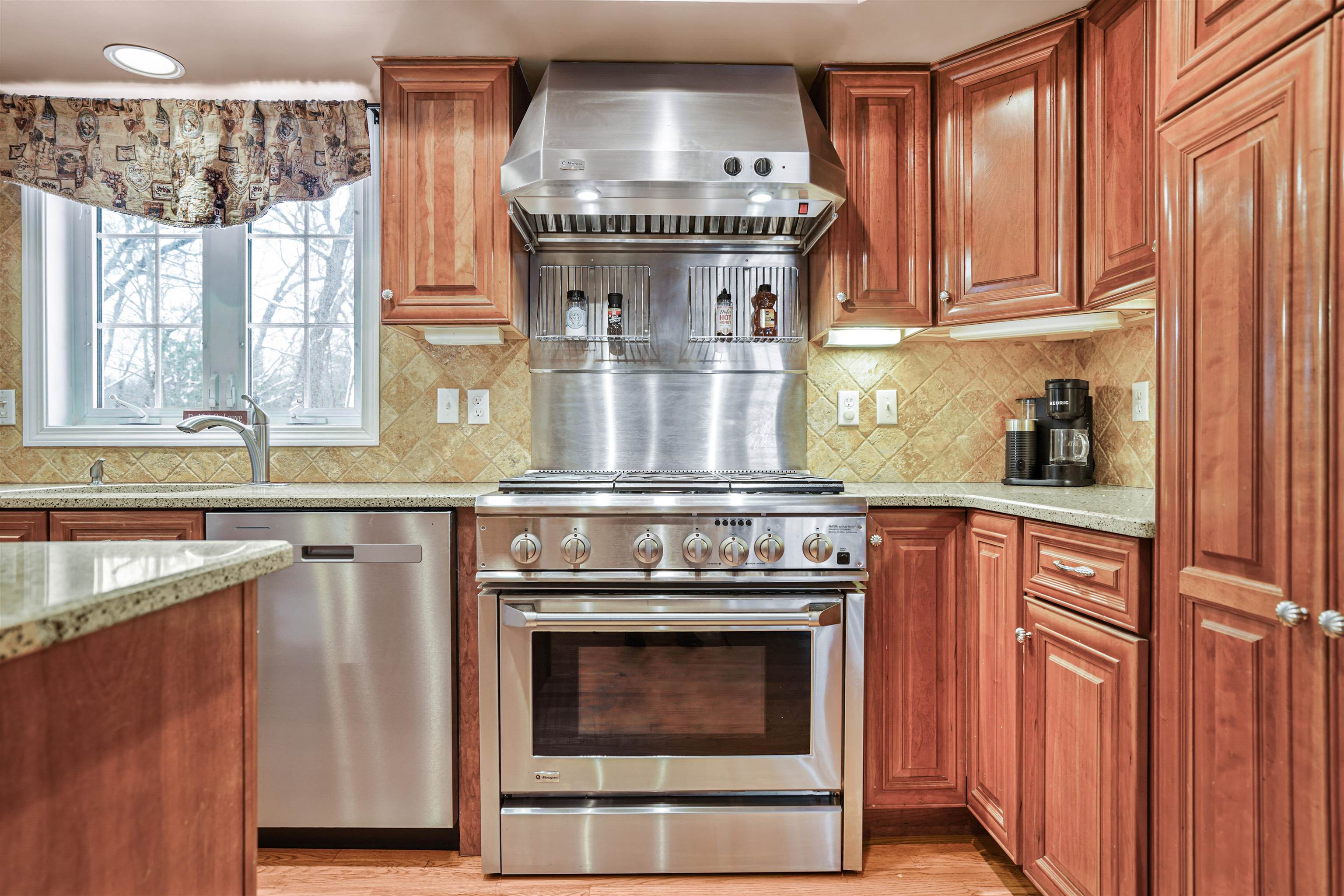 4 Tarbell Road Windham, NH 03087 - Photo 10 of 36