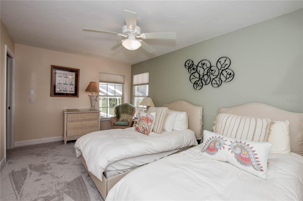 404 Cardiff Road Venice, FL 34293 - Photo 28 of 66