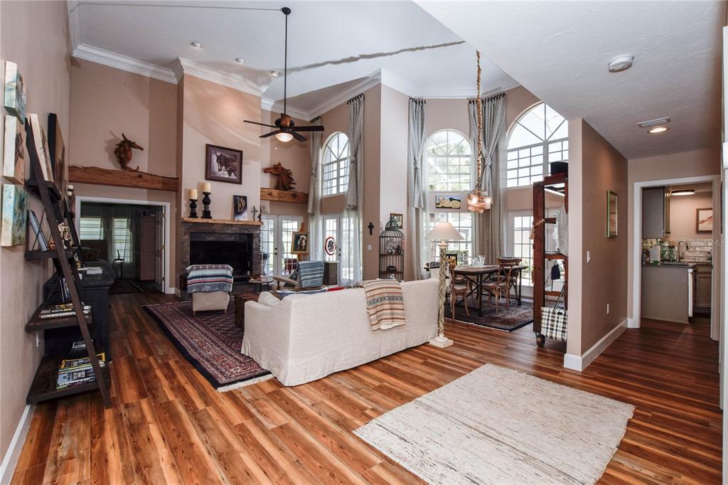 404 Cardiff Road Venice, FL 34293 - Photo 3 of 66