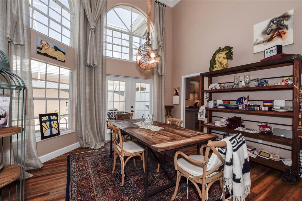 404 Cardiff Road Venice, FL 34293 - Photo 7 of 66