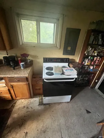 $86,000 | 1102 West Monroe Street, Alexandria, IN 46001