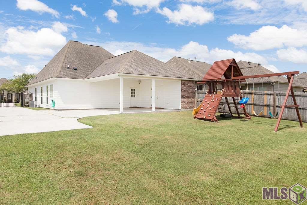 11016 Hillpark Avenue Baton Rouge, LA 70810 - Photo 22 of 26