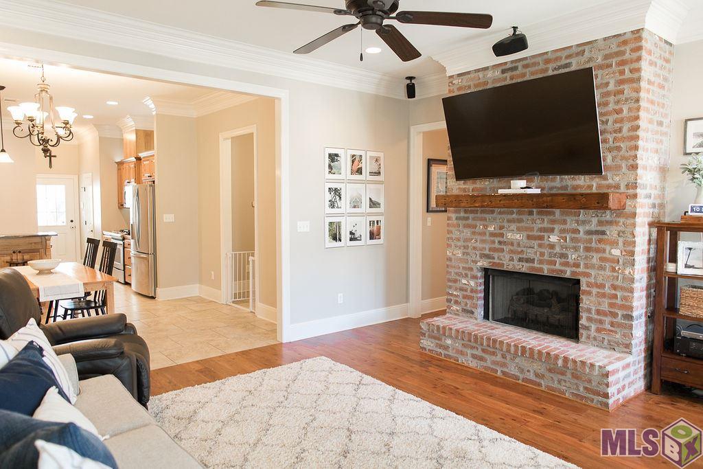 11016 Hillpark Avenue Baton Rouge, LA 70810 - Photo 5 of 26