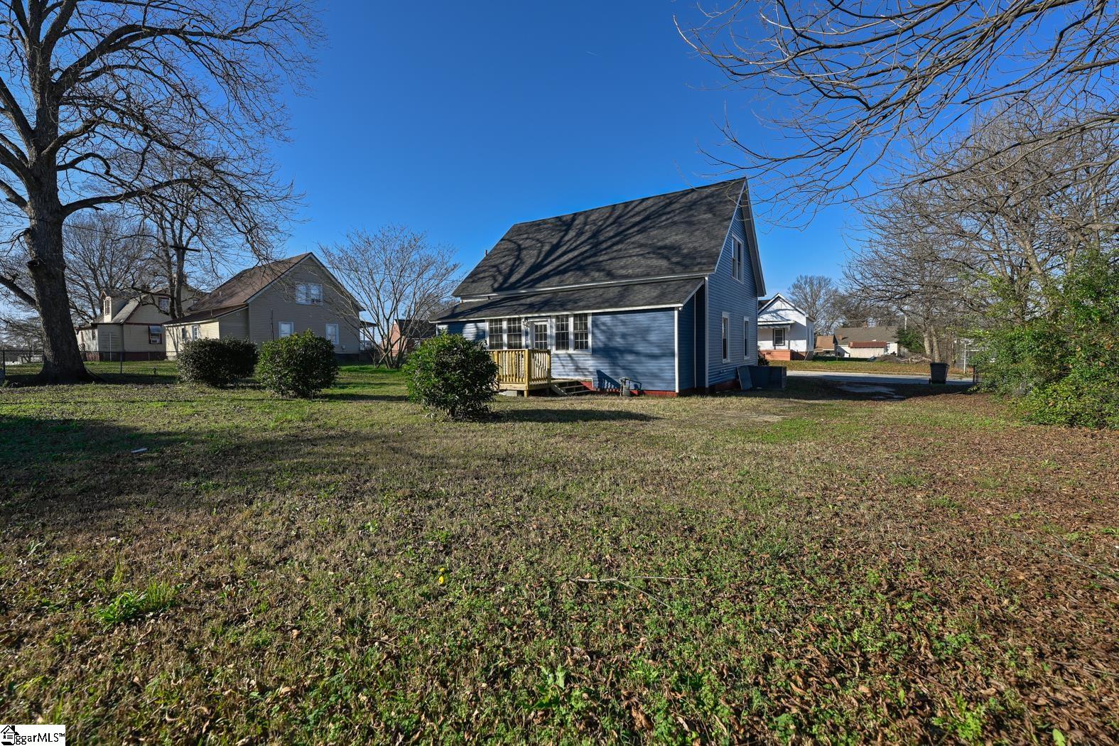 403 Jackson Street Clinton, SC 29325 - Photo 31 of 34 Gallery Image 31