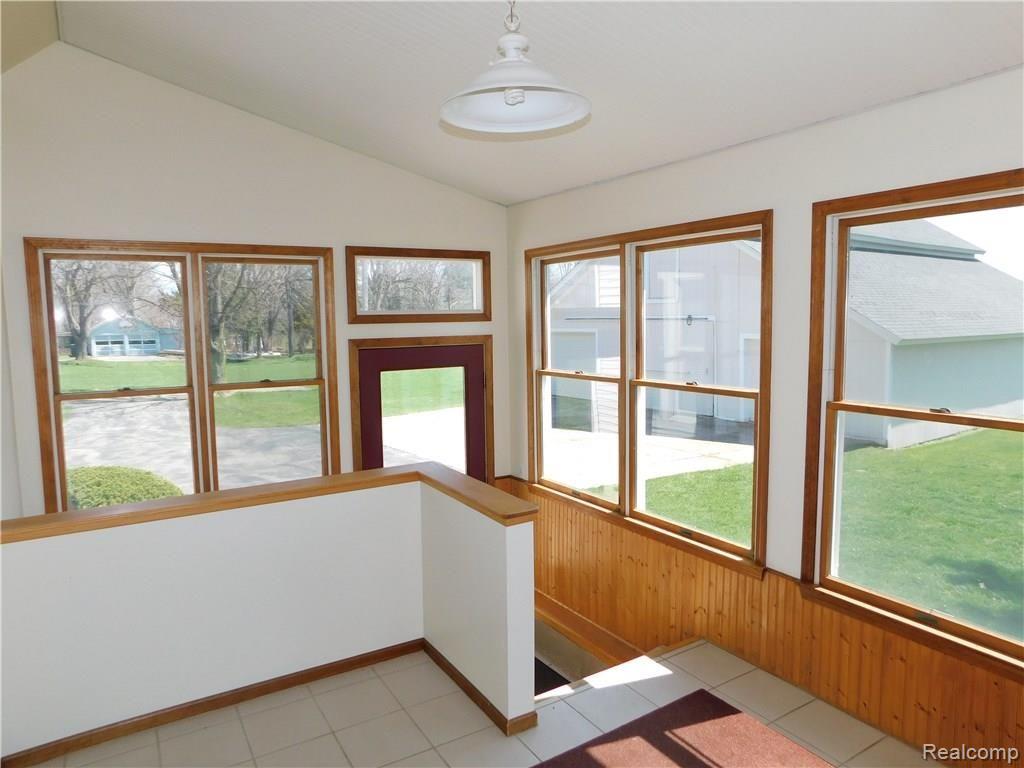 830 East Grand River Road Fowlerville, MI 48836 - Photo 4 of 20