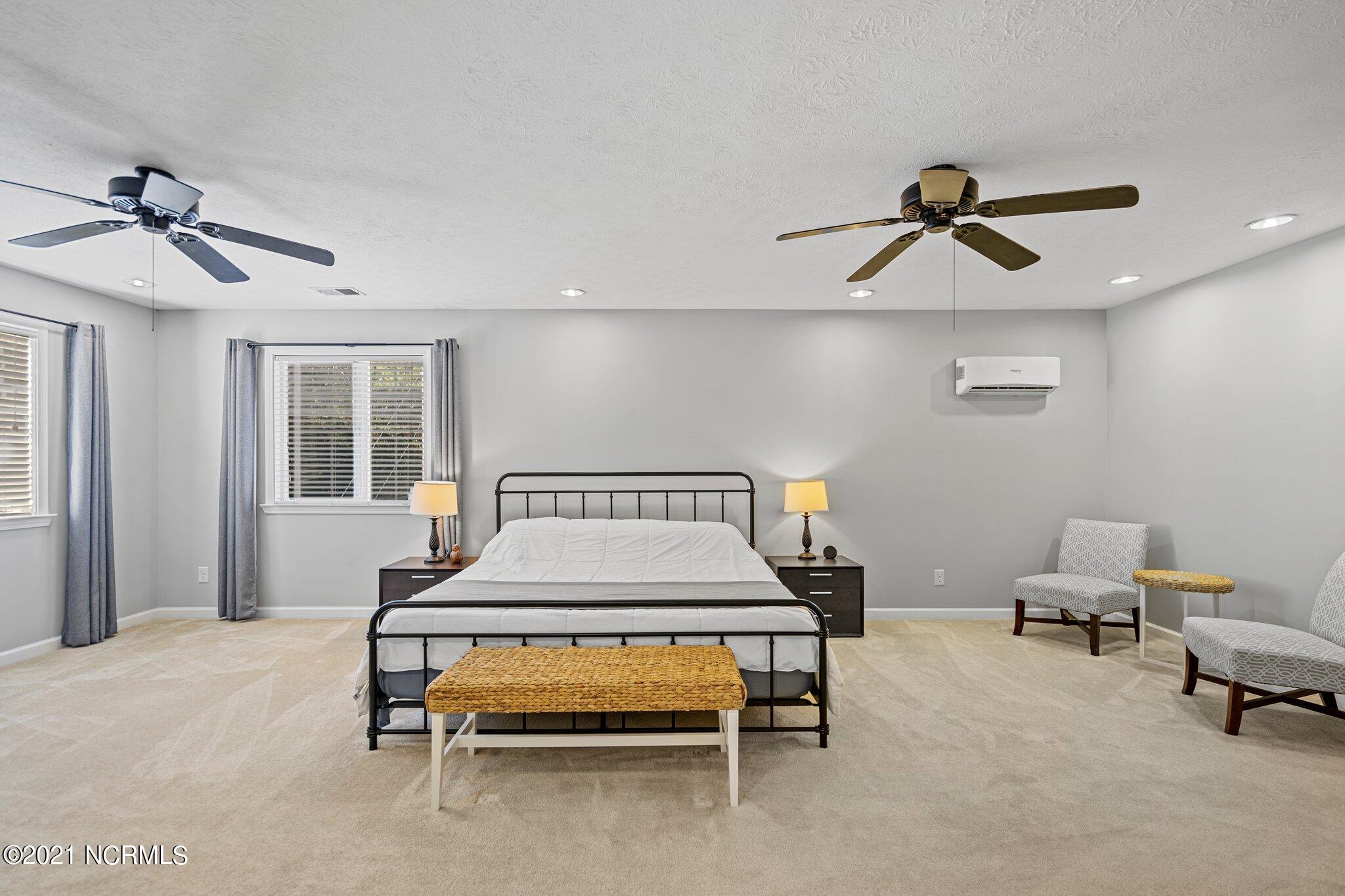 306 Lansdowne Road Wilmington, NC 28409 - Photo 18 of 53 59-web-or-mls-DSC00331