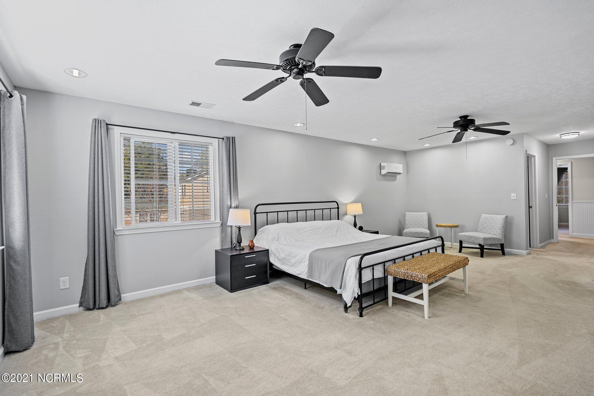 306 Lansdowne Road Wilmington, NC 28409 - Photo 19 of 53 57-web-or-mls-DSC00322