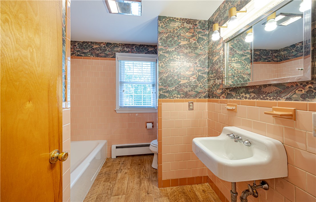 367 Chestnut Hill Road Glocester, RI 02814 - Photo 26 of 28