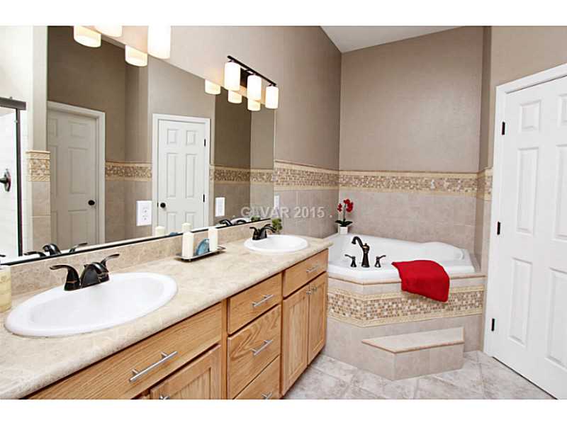 1101 Factory Road Pahrump, NV 89048 - Photo 19 of 33 Master Bath/Spa.