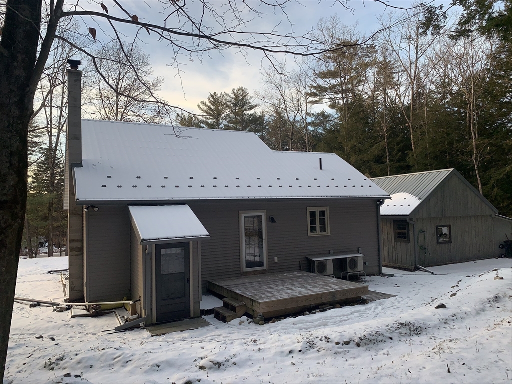 1445 West Royalston Road Athol, MA 01331 - Photo 5 of 32 Gallery Image 5