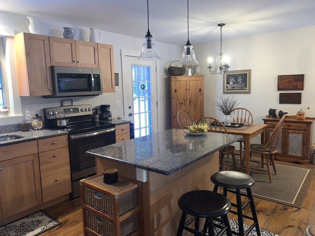 1445 West Royalston Road Athol, MA 01331 - Photo 8 of 32 Gallery Image 8