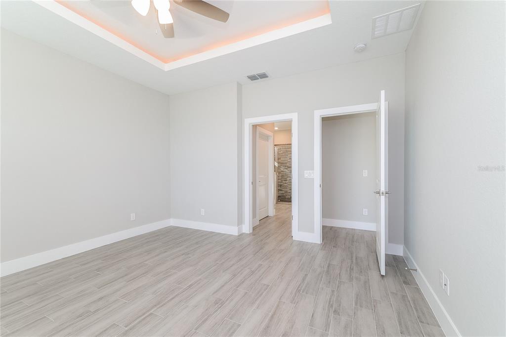 1055 Desmoines Lane Poinciana, FL 34759 - Photo 11 of 13