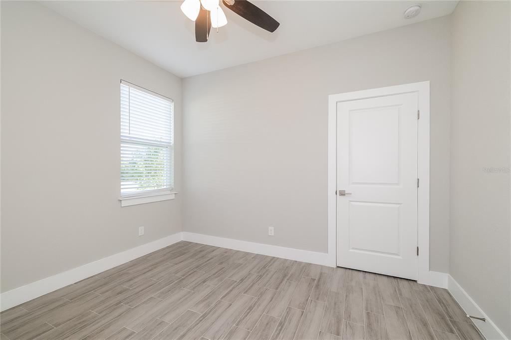 1055 Desmoines Lane Poinciana, FL 34759 - Photo 8 of 13