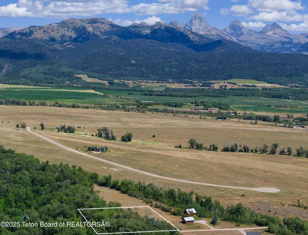 $320,000 | 5554 Rancheros Loop, Tetonia, ID 83452