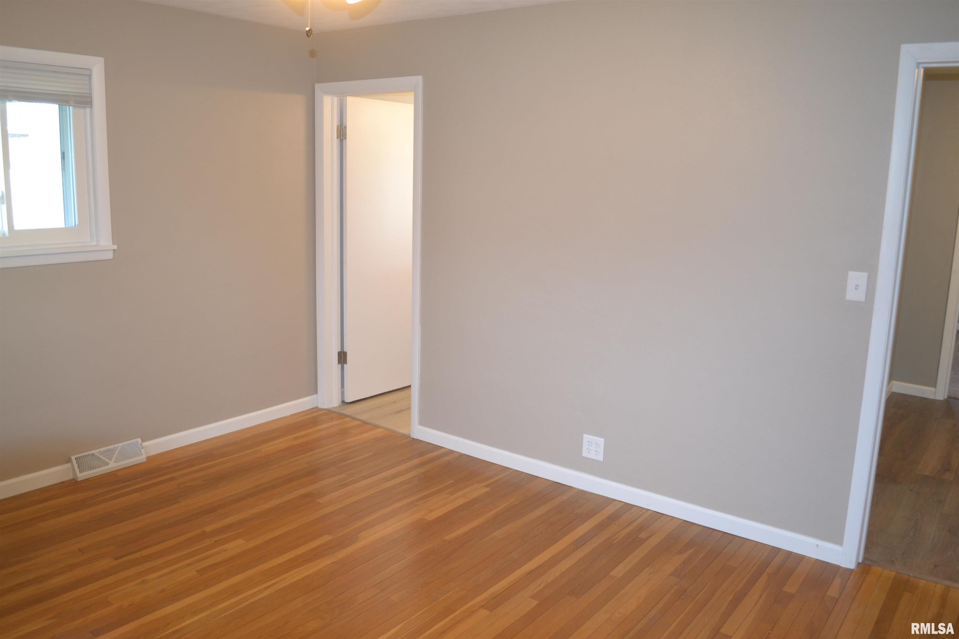 321 West Madison Street Metamora, IL 61548 - Photo 12 of 37