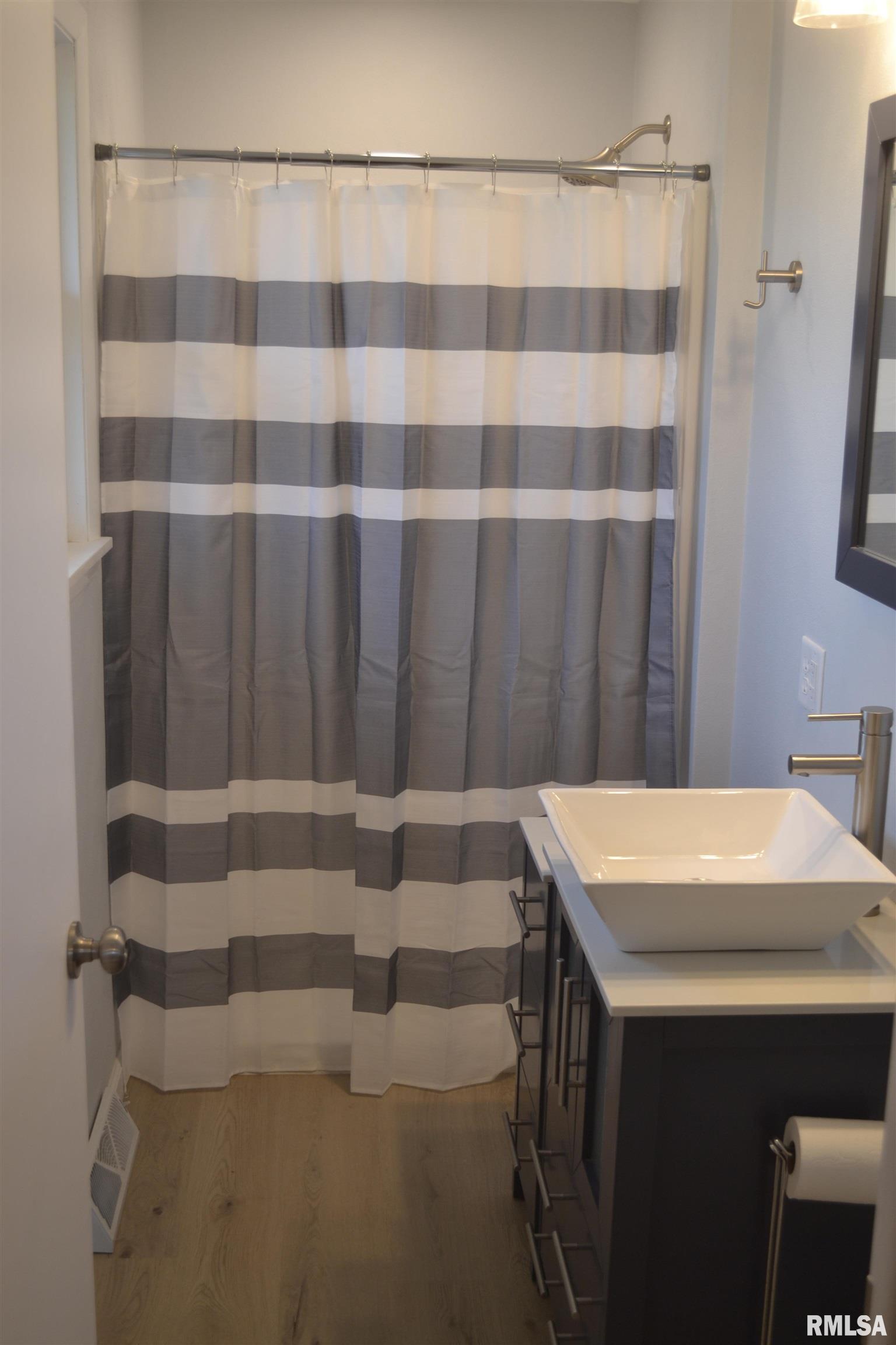 321 West Madison Street Metamora, IL 61548 - Photo 15 of 37
