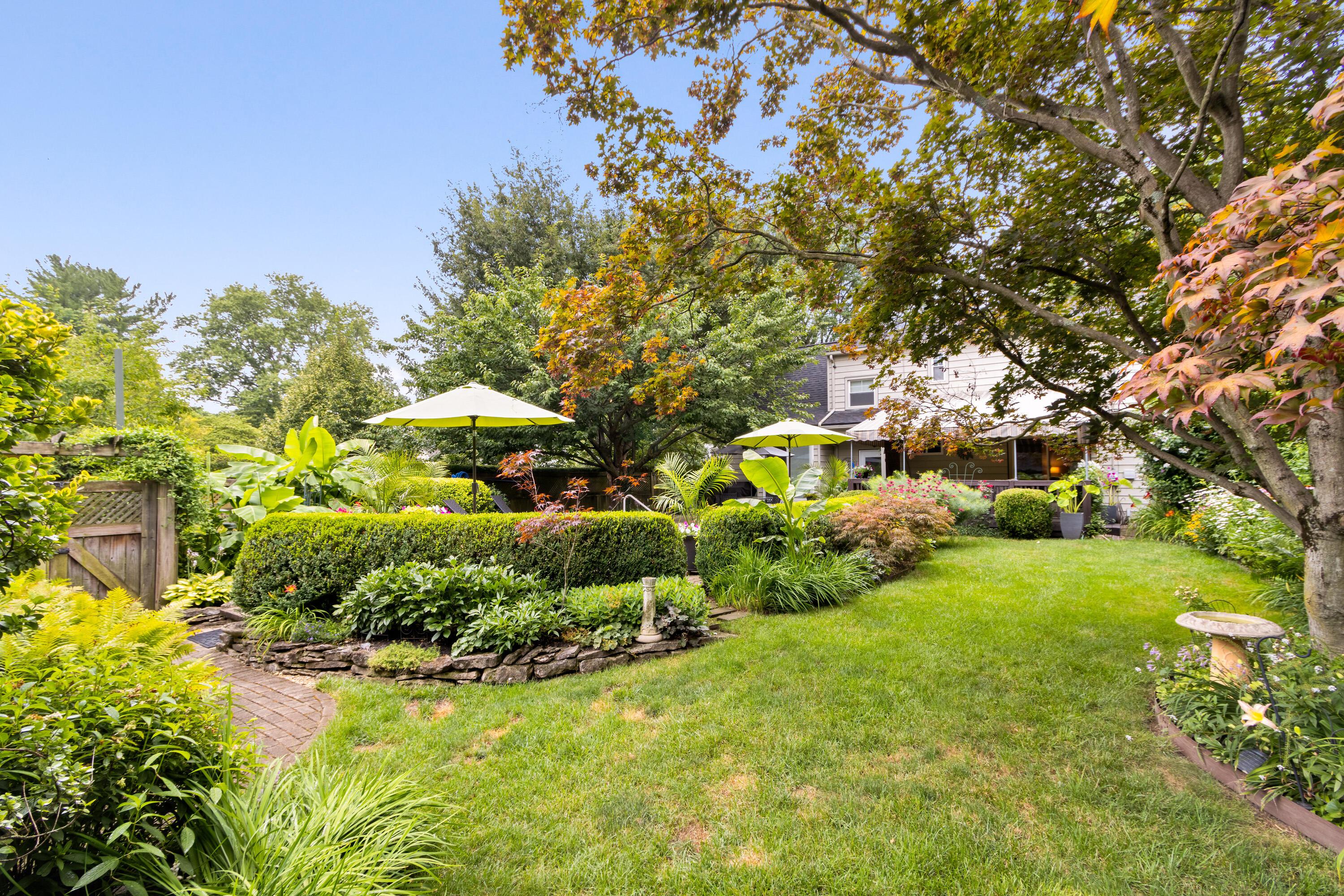 189 Nottingham Road Columbus, OH 43214 - Photo 36 of 45 189 Nottingham Road (Exterior)-27.jpg-FU