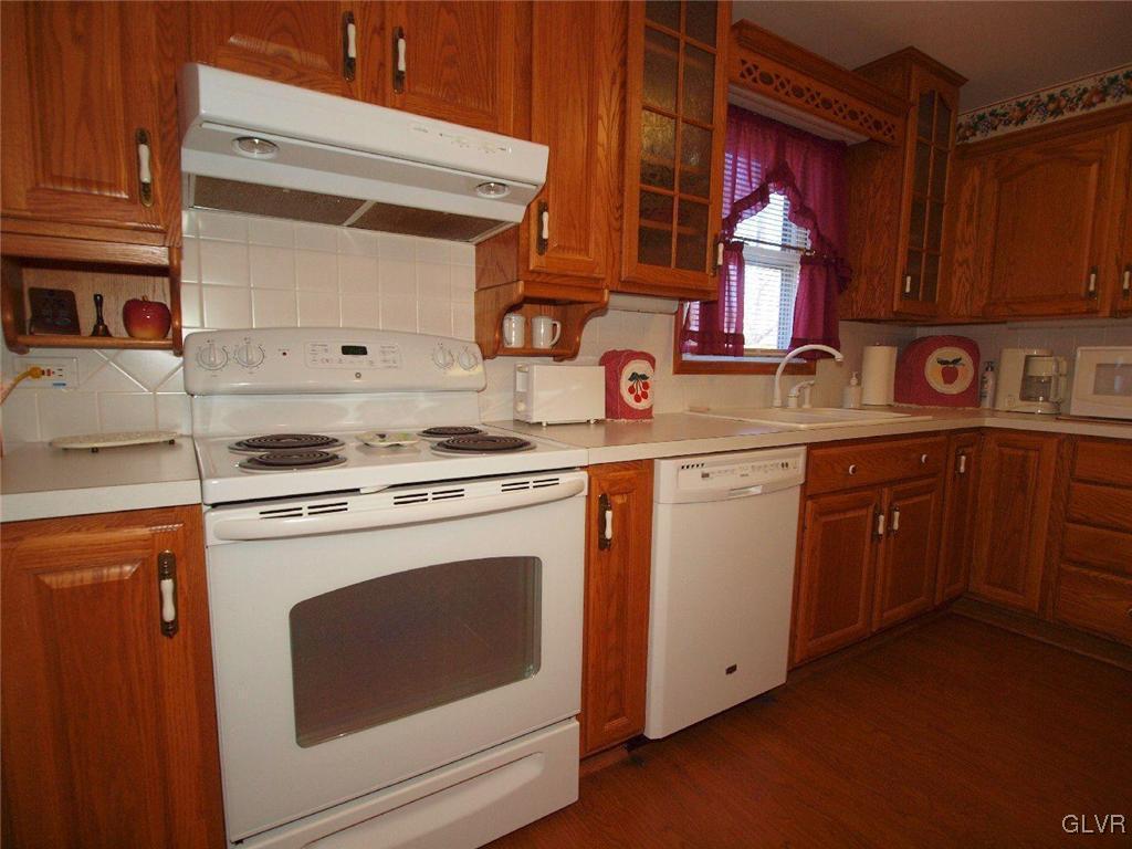 2915 Fischer Road Easton, PA 18045 - Photo 5 of 27 Gallery Image 5