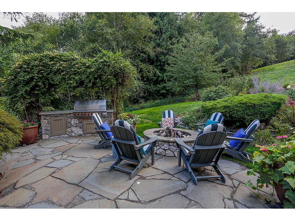 531 South 19th Place Ridgefield, WA 98642 - Photo 3 of 32 a view of outdoor space yard and patio