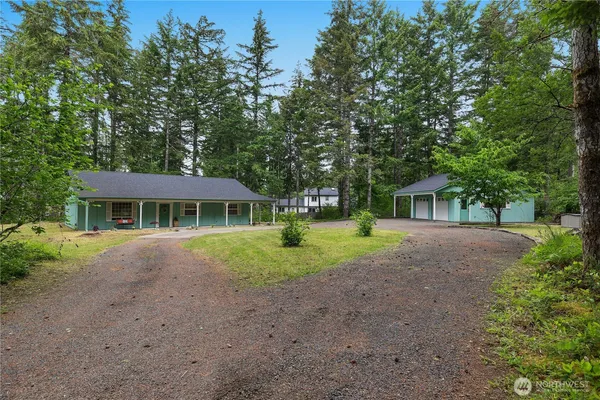 $465,000 | 402 East Hiawatha Boulevard, Shelton, WA 98584