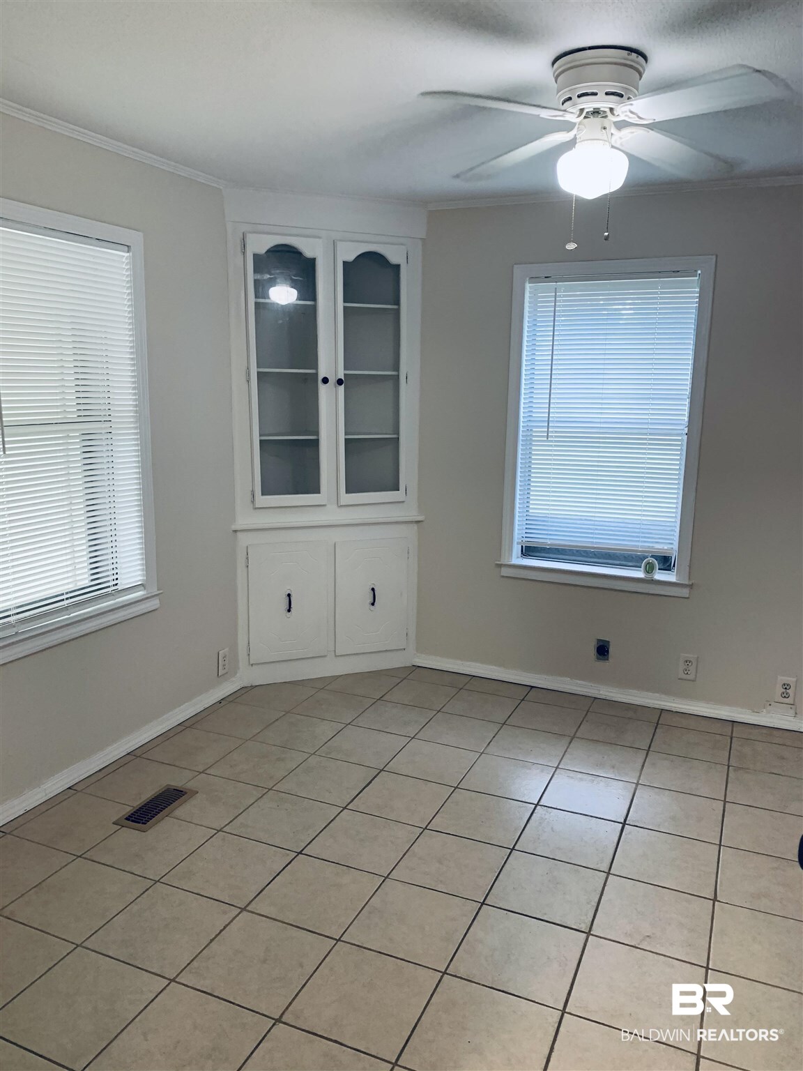 7000 Sharpless Drive North Eight Mile, AL 36613 - Photo 16 of 40