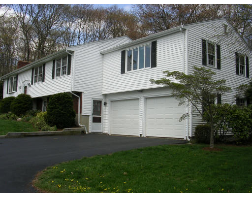 116 Mayflower Road Braintree, MA 02184 - Photo 1 of 25 Gallery Image 1