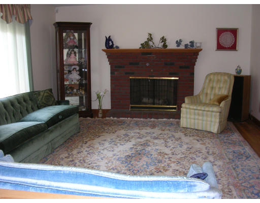 116 Mayflower Road Braintree, MA 02184 - Photo 4 of 25 Gallery Image 4