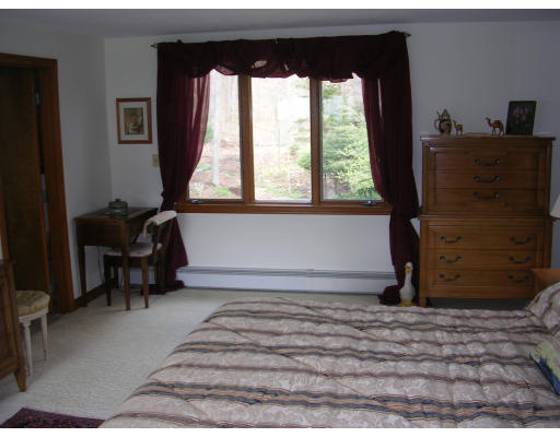 116 Mayflower Road Braintree, MA 02184 - Photo 7 of 25 Gallery Image 7