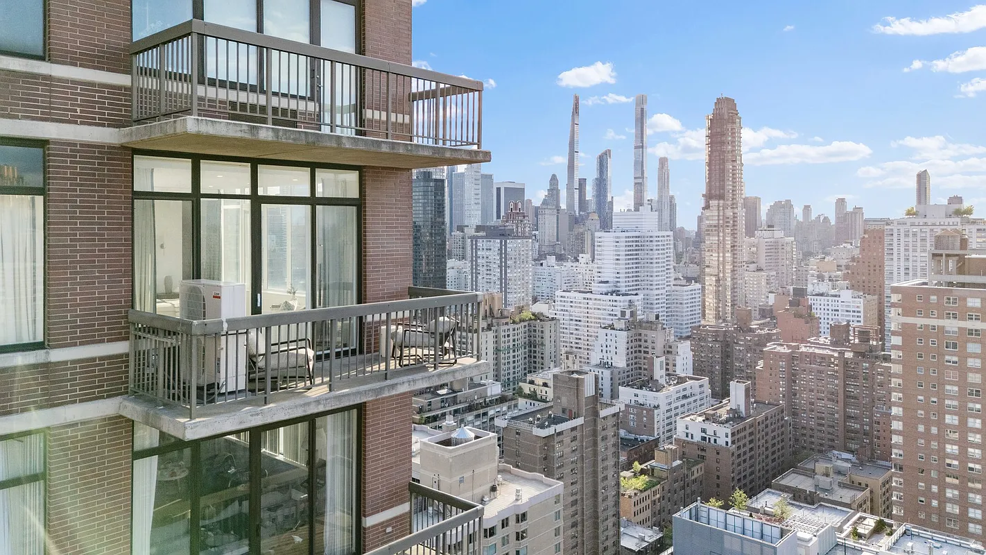 422 East 72nd Street, Unit 37AD Manhattan, NY 10021 - Photo 33 of 58