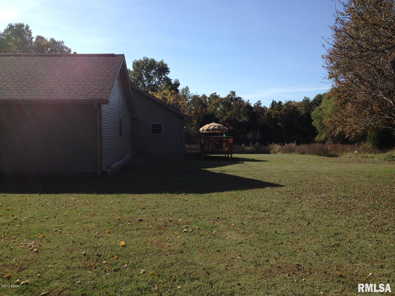 22540 Galatia Post Road Pittsburg, IL 62974 - Photo 2 of 19