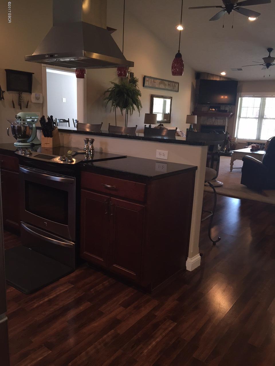 22540 Galatia Post Road Pittsburg, IL 62974 - Photo 9 of 19