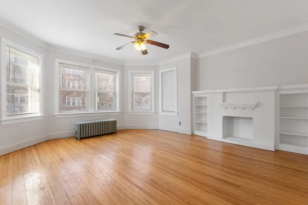 $1,670 | 7819 South Cornell Avenue, Unit 2, Chicago, IL 60649