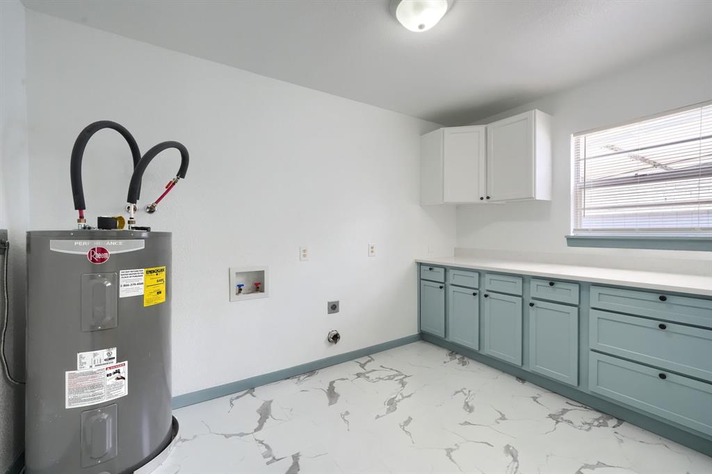 1802 Refinery Road Gainesville, TX 76240 - Photo 17 of 27 Gallery Image 17