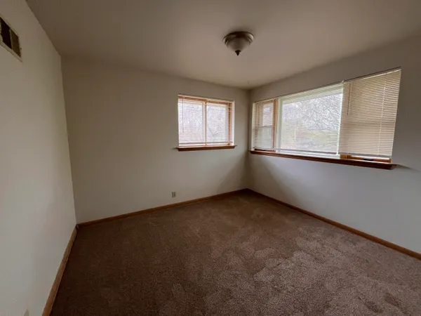 $1,099 | 3473 South 83rd Street, Milwaukee, WI 53219