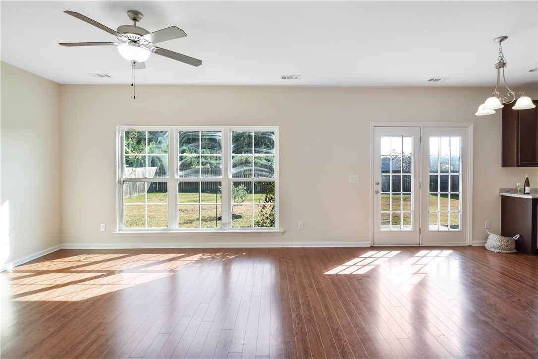 111 Heatherly Way Brunswick, GA 31523 - Photo 5 of 30