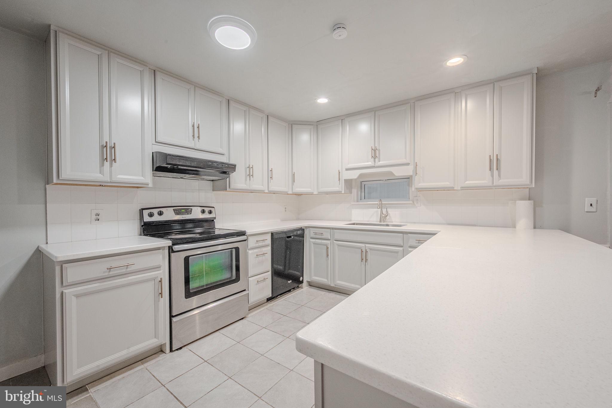 2406 Limestone Road Wilmington, DE 19808 - Photo 13 of 50