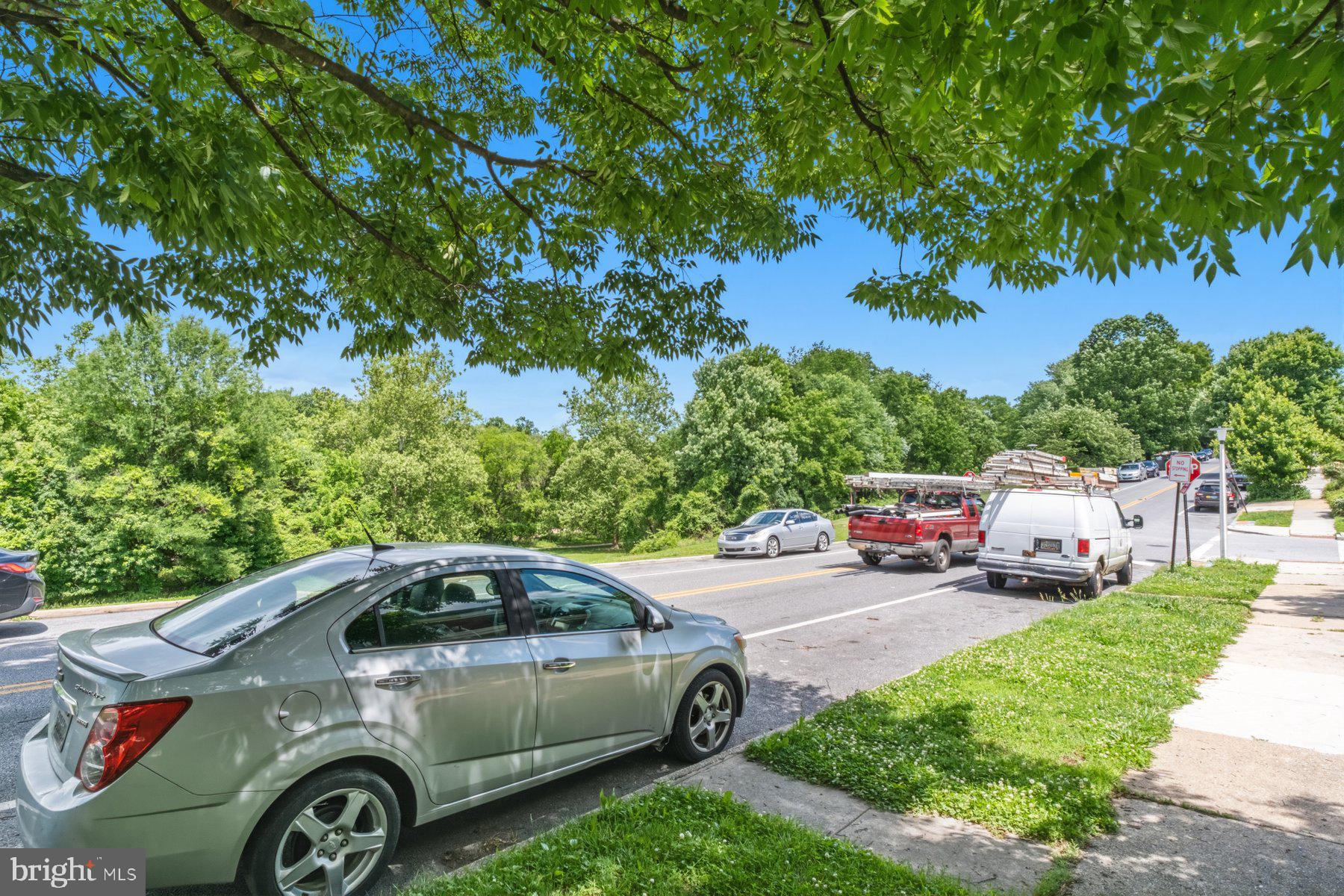 2759 Chesterfield Avenue Baltimore, MD 21213 - Photo 5 of 13