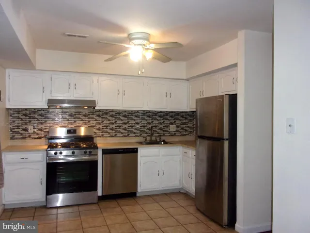 $2,000 | 48 Chelsea Circle, Clementon, NJ 08021