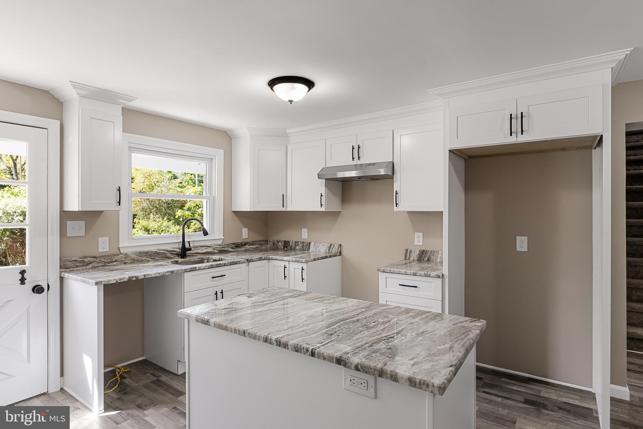 44 Willow Grove Road Elmer, NJ 08318 - Photo 9 of 48 Kitchen